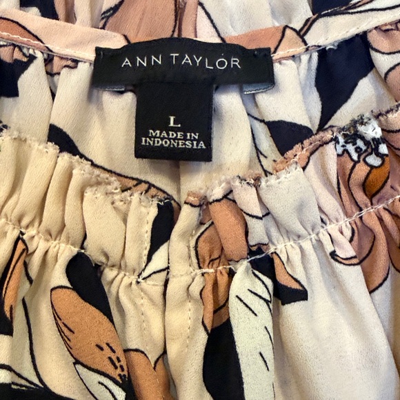 Floral Print Women's Tank - Picture 2 of 3